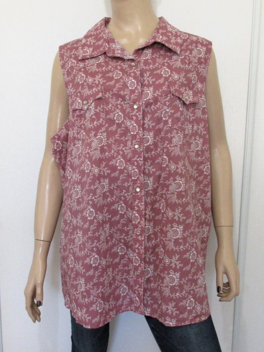 WRANGLER Shirt Size XXL Sleeveless Floral Print Button Down